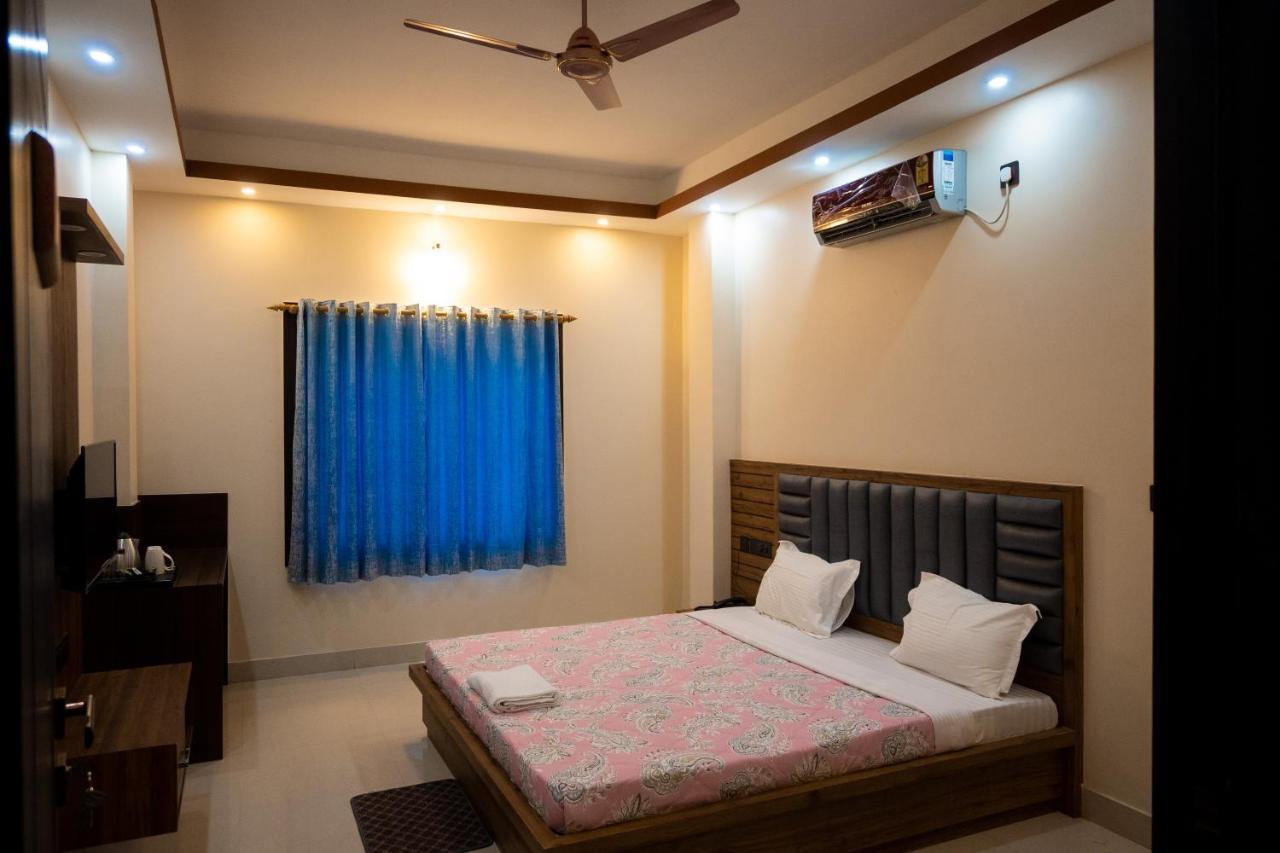 Unique Shantiniketan Hotel Sri Niketan Kültér fotó